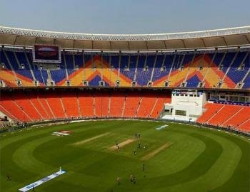 नरेंद्र मोदी क्रिकेट स्टेडियम पिच रिपोर्ट | Narendra Modi Cricket Stadium Pitch Report in hindi